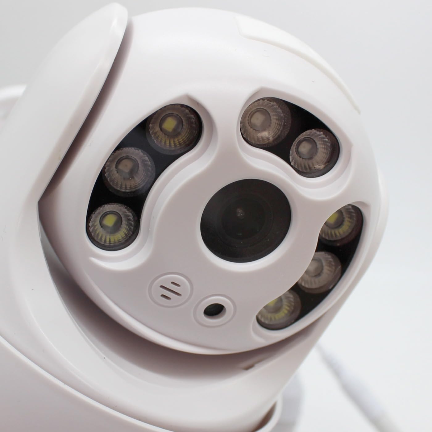 Telecamera wifi esterno 360° con visione notturna a colori, Videocamera ptz da esterno con rilevamento del movimento, audio bidirezionale ed app icsee