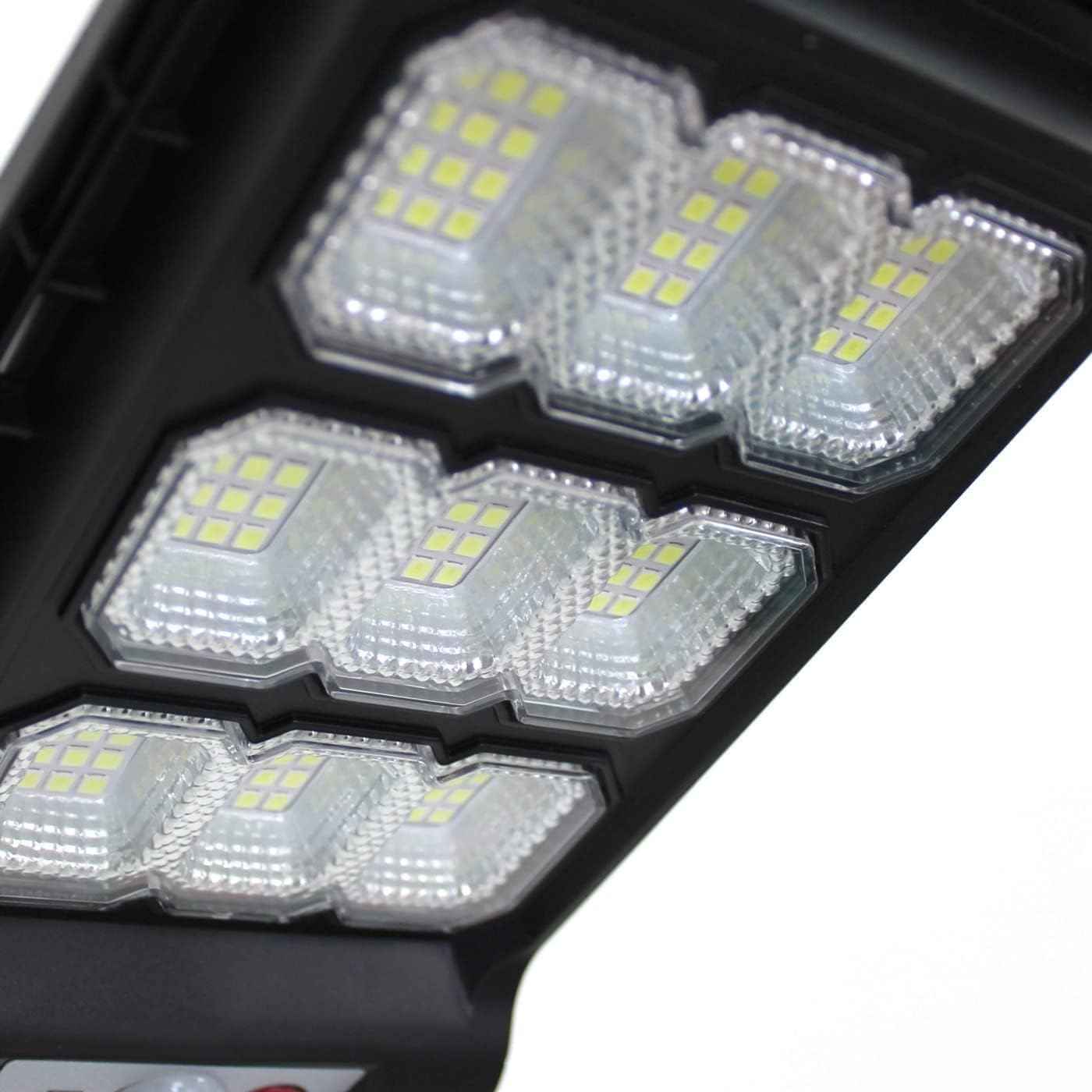 081 Store - 6 PEZZI lampione solare led esterno 100W, Lampione led solare da esterno con palo e telecomando, Lampione solare con sensore di movimento e crepuscolare con 108 LED