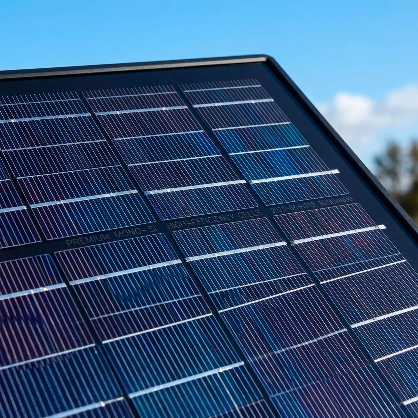 Faro LED Solare 400W IP67 15.000 Lumen – Faretto Esterno con Pannello Solare Integrato, 9 Ore Autonomia, Doppia Modalità Manuale