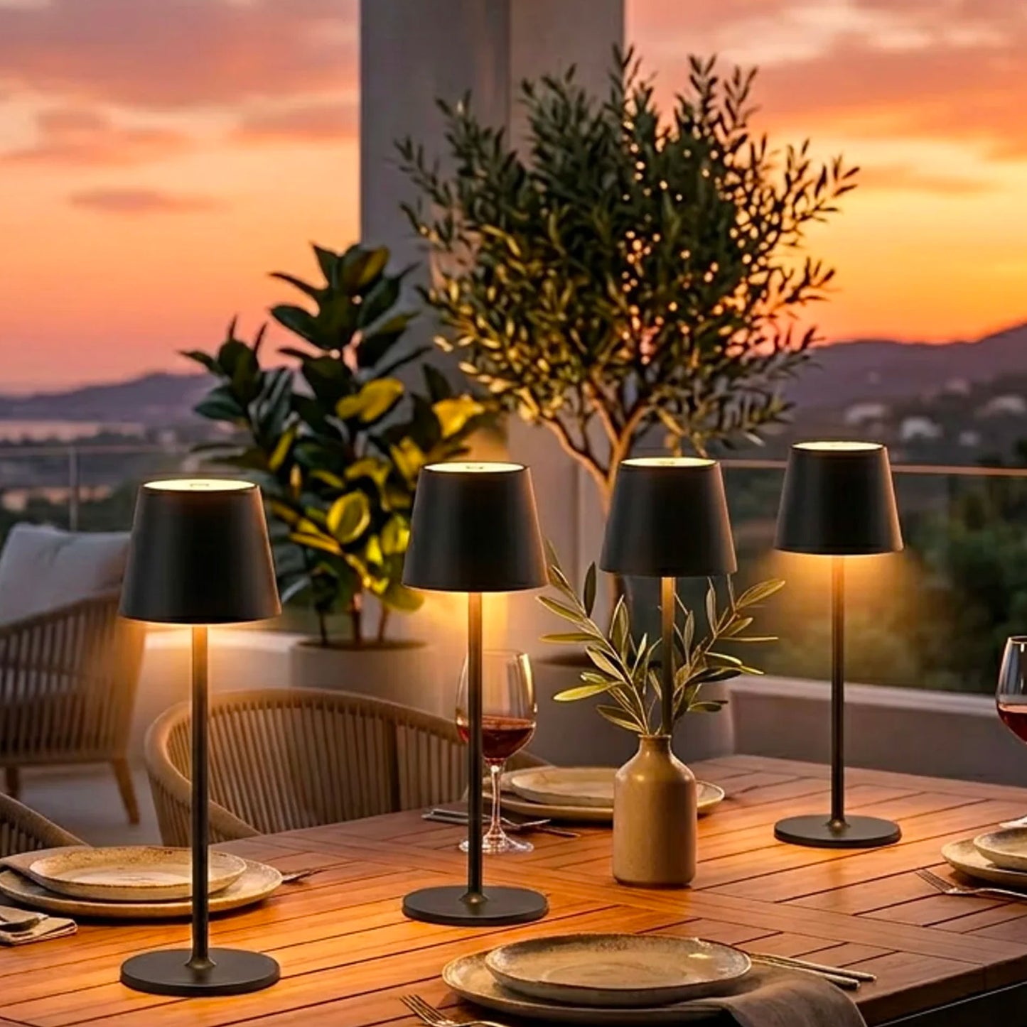 Set 4 Lampade da Tavolo LED Ricaricabili Senza Fili IP54 – Dimmerabili 3000-6500K, Luce Calda Naturale Fredda per Casa, Ristorante e Terrazza